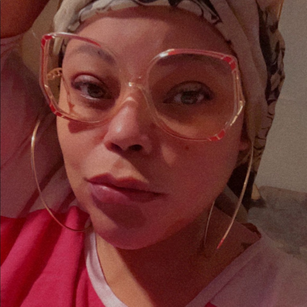 Vintage Gloria Vanderbilt frames